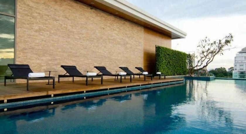 Seven Zea Chic 4* Pattaya