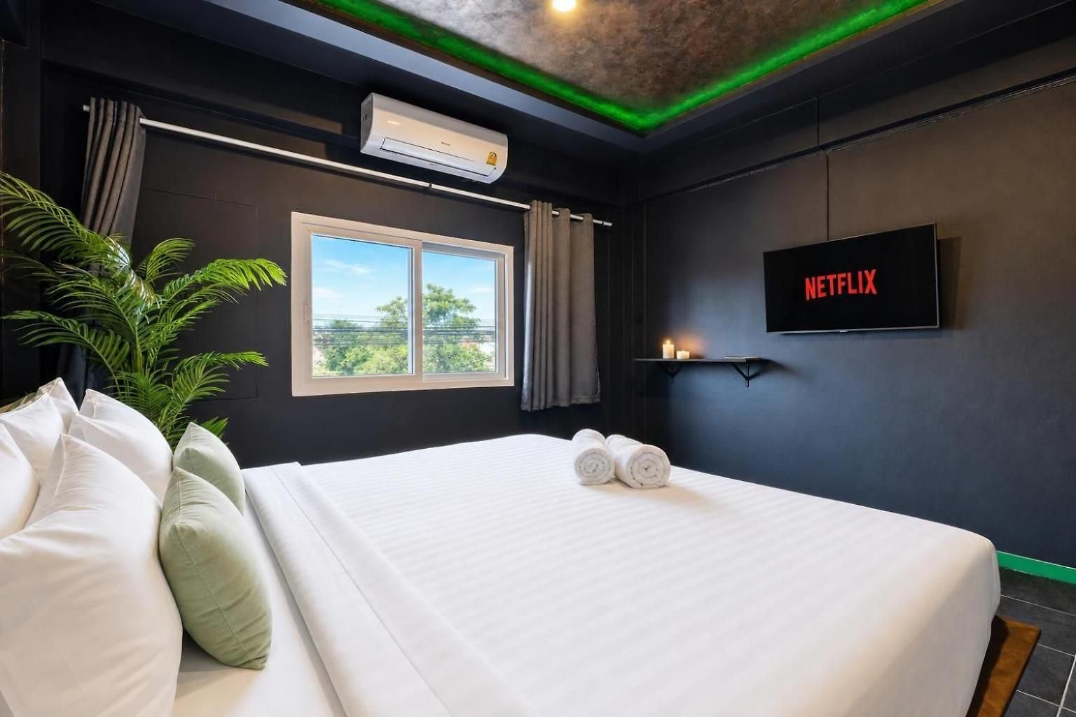 The Jungle Khophai Center 5 Bedroom * Pattaya