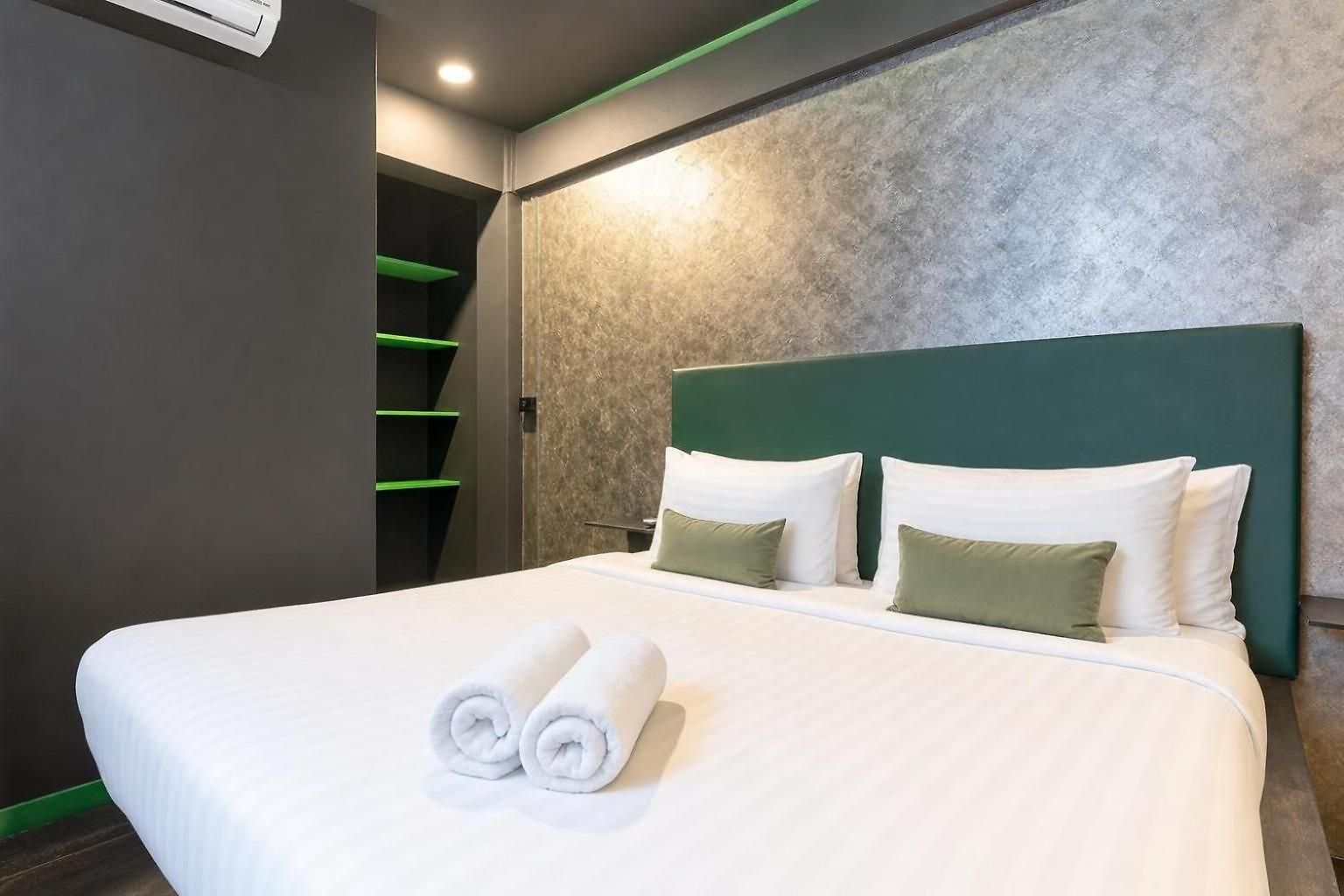 อพาร์ทเม้น The Jungle Khophai Center 5 Bedroom Pattaya