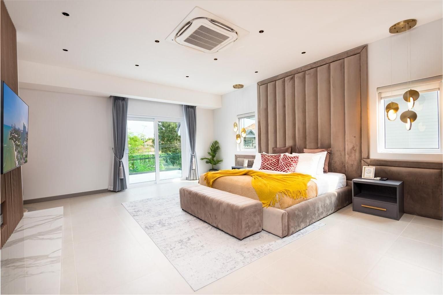 New 2024 - 5br Pool With Private Ktv * Pattaya