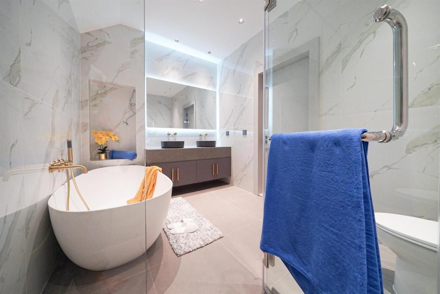 Villa New 2024 - 5br Pool With Private Ktv Pattaya