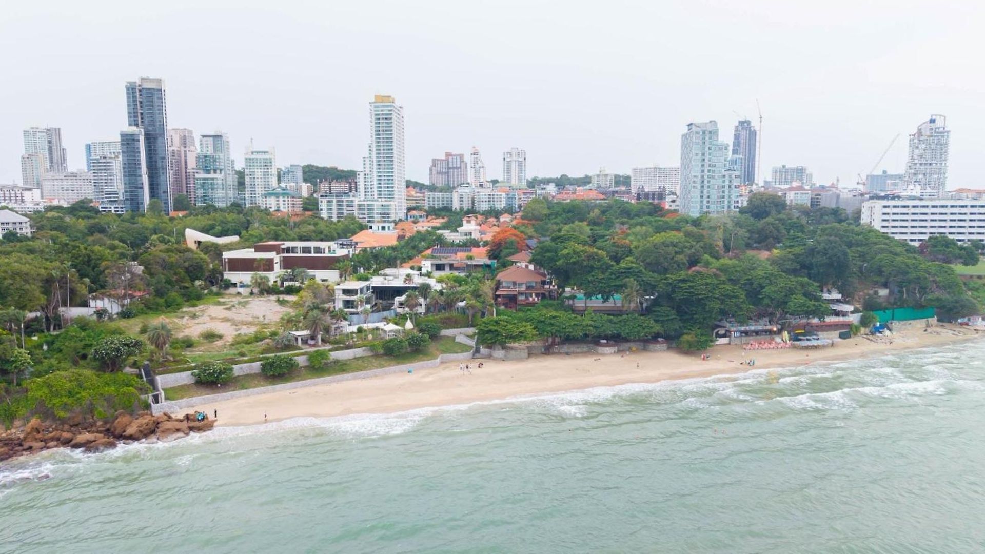 Mm Pool Pattaya