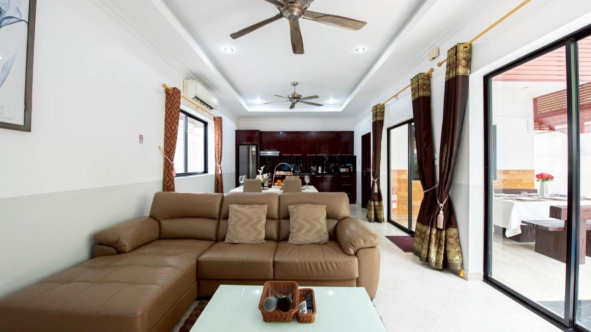 Mm Pool Villa Pattaya