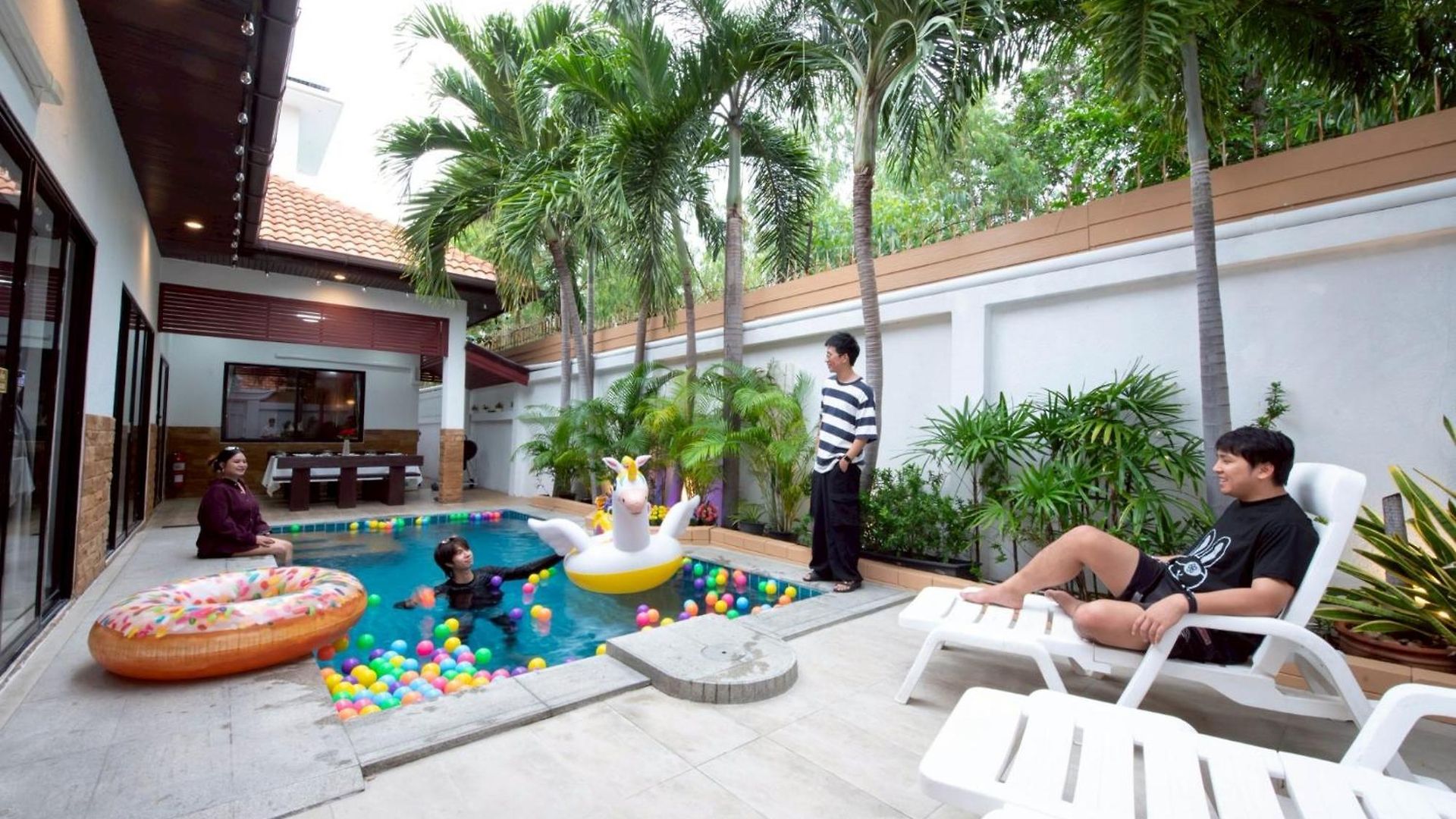 Villa Mm Pool