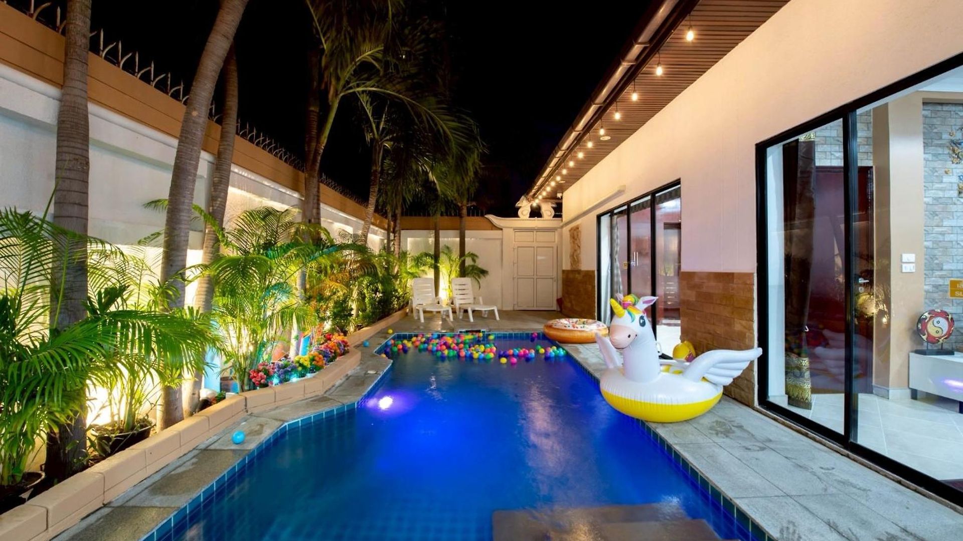 Mm Pool *