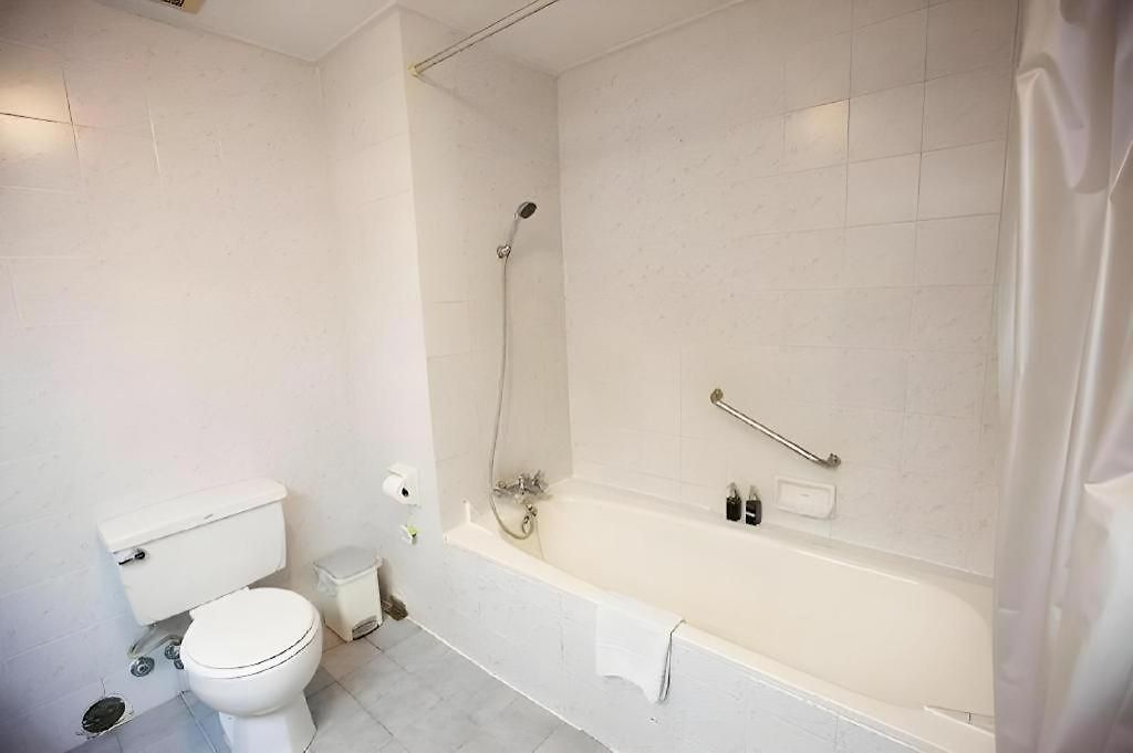 Markland View Hotel 3*