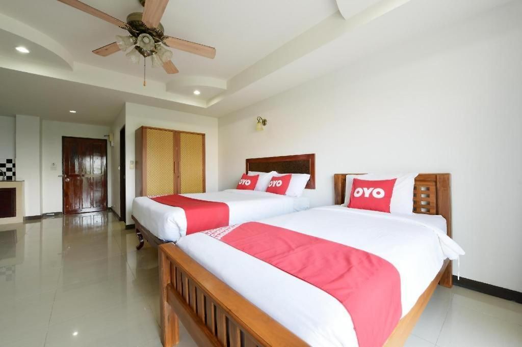 Oyo 438 24 Hotel 2*