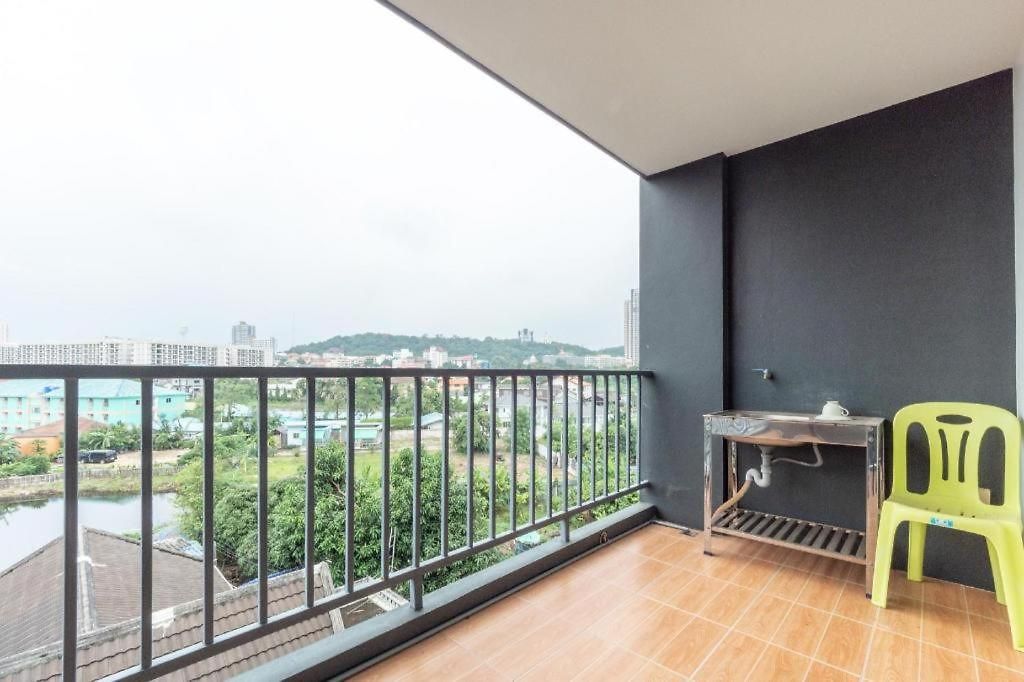 โรงแรม V Place