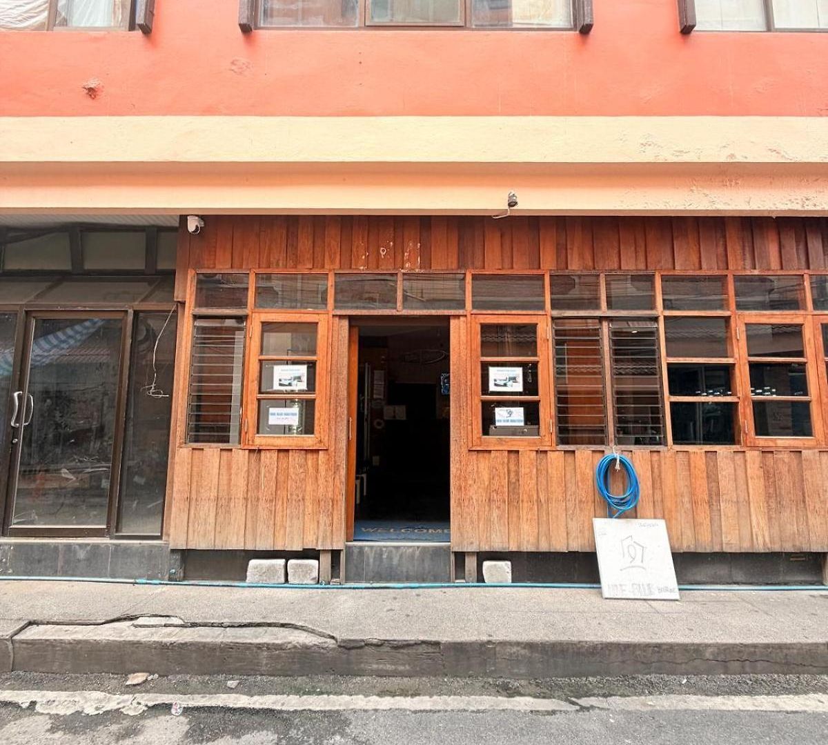 Nine Blue Boutique Hotel 3*