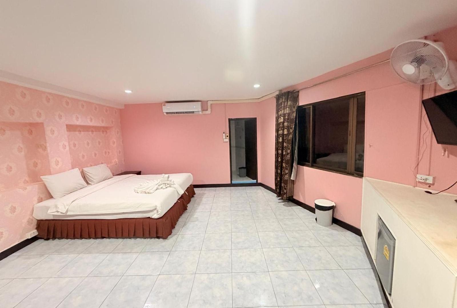 Nine Blue Boutique Hotel Pattaya