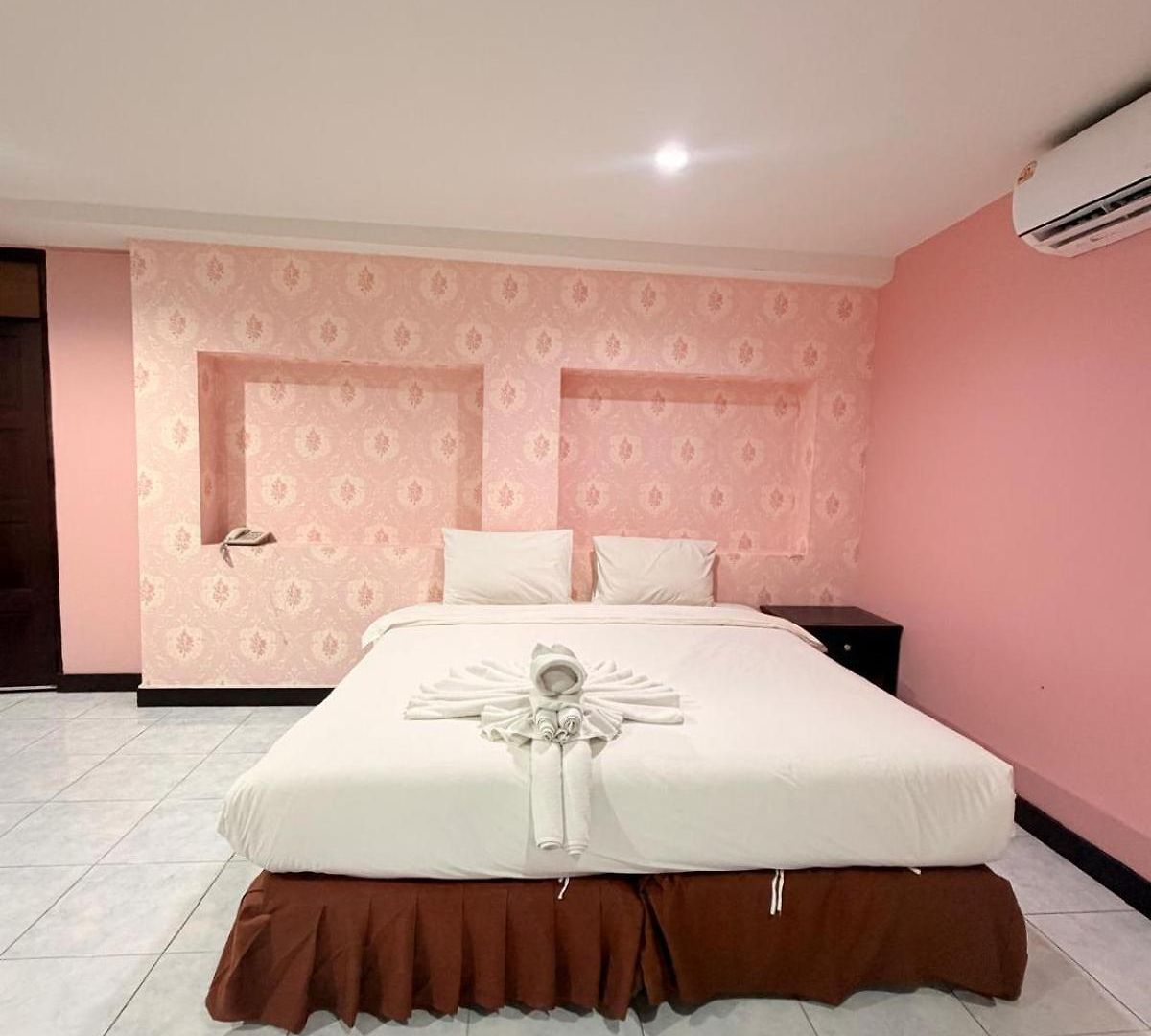 Nine Blue Boutique Pattaya