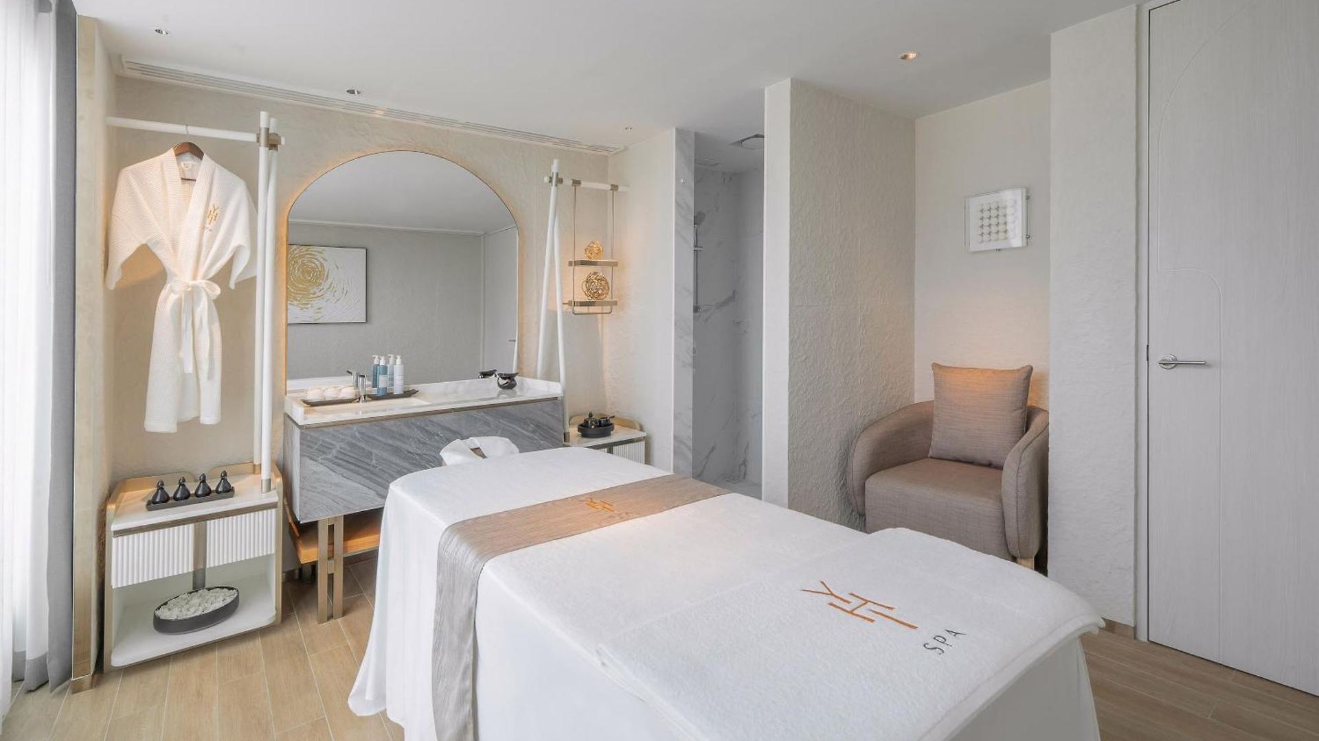 Melia 5* Pattaya