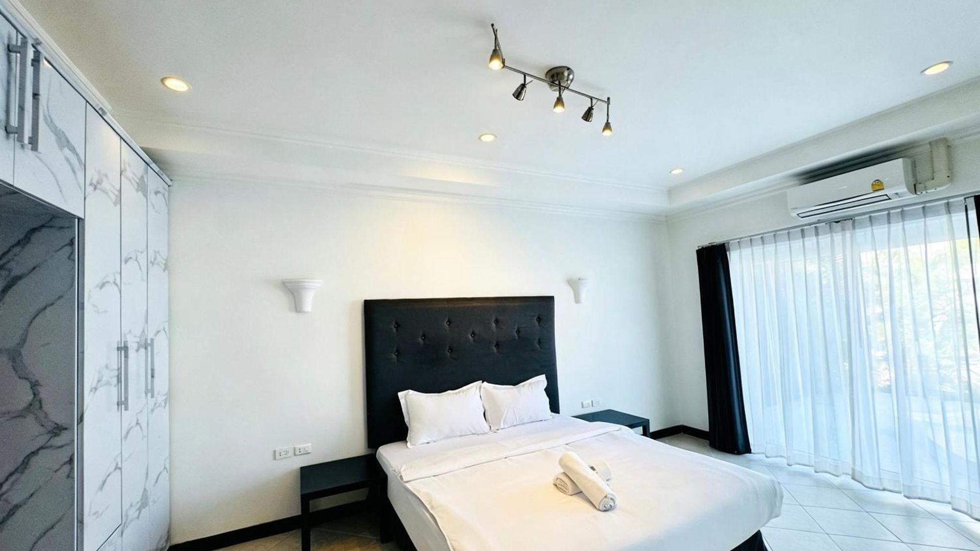 Majestic Seaside Private *