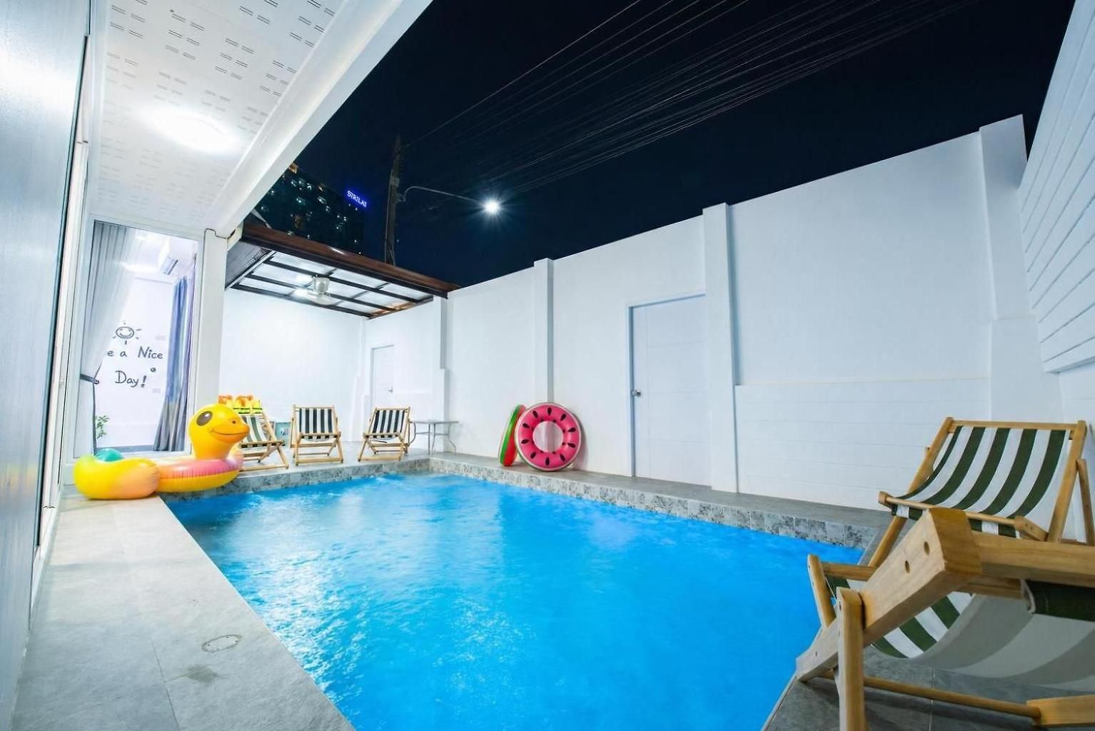 3 Bedroom Pool Royal Park Village