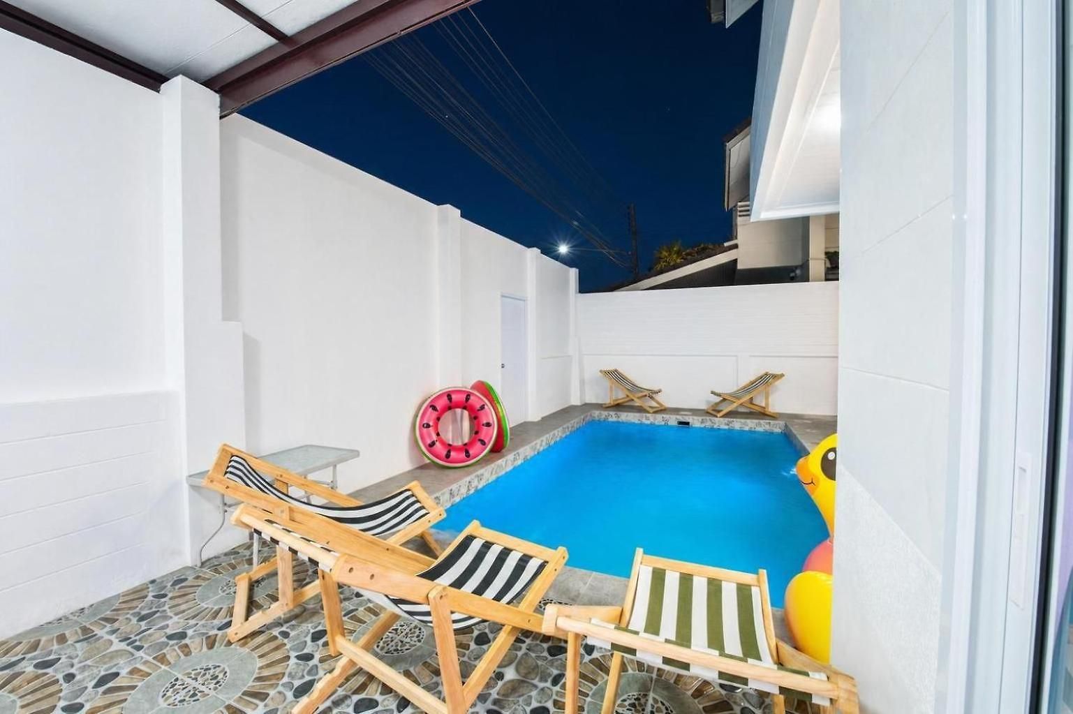 3 Bedroom Pool Royal Park Village Villa Pattaya
