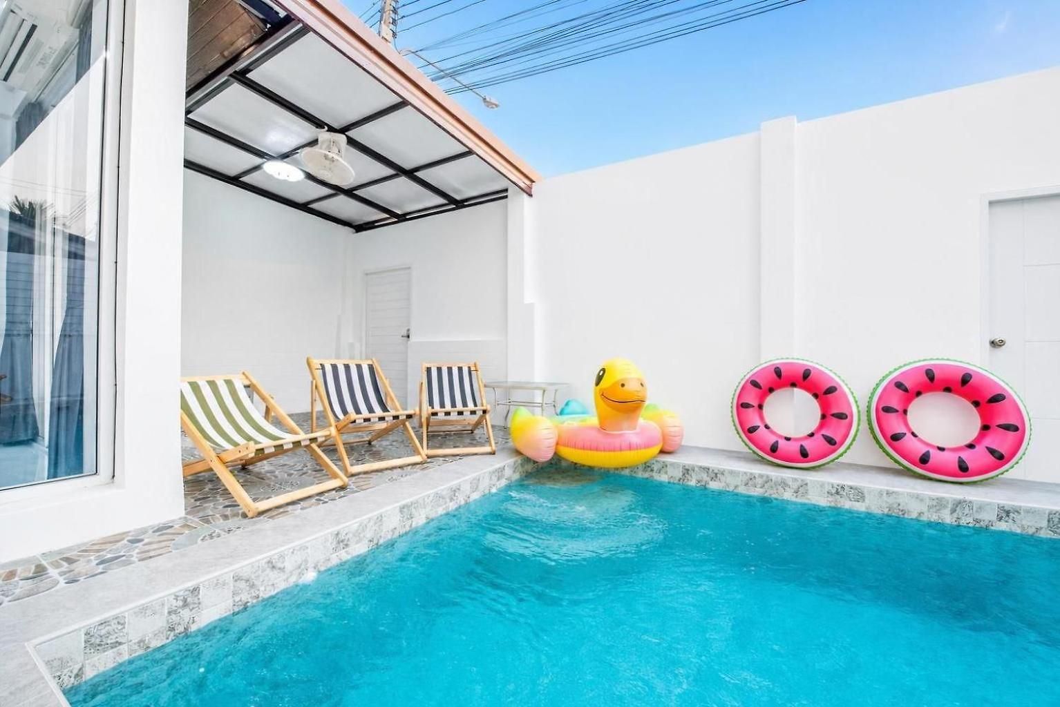 3 Bedroom Pool Royal Park Village * Pattaya