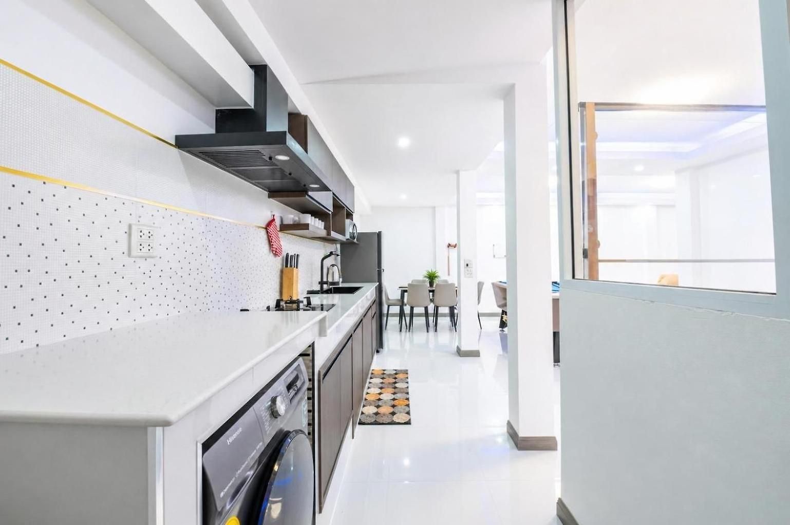 3 Bedroom Pool Royal Park Village Villa *