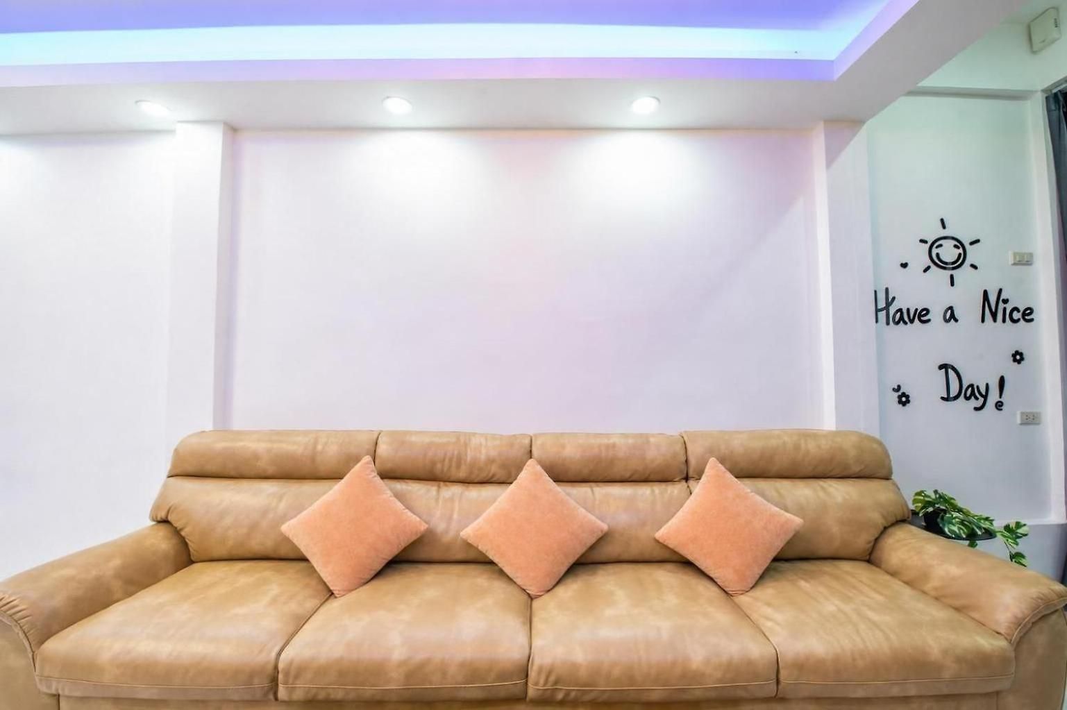 Villa 3 Bedroom Pool Royal Park Village Pattaya