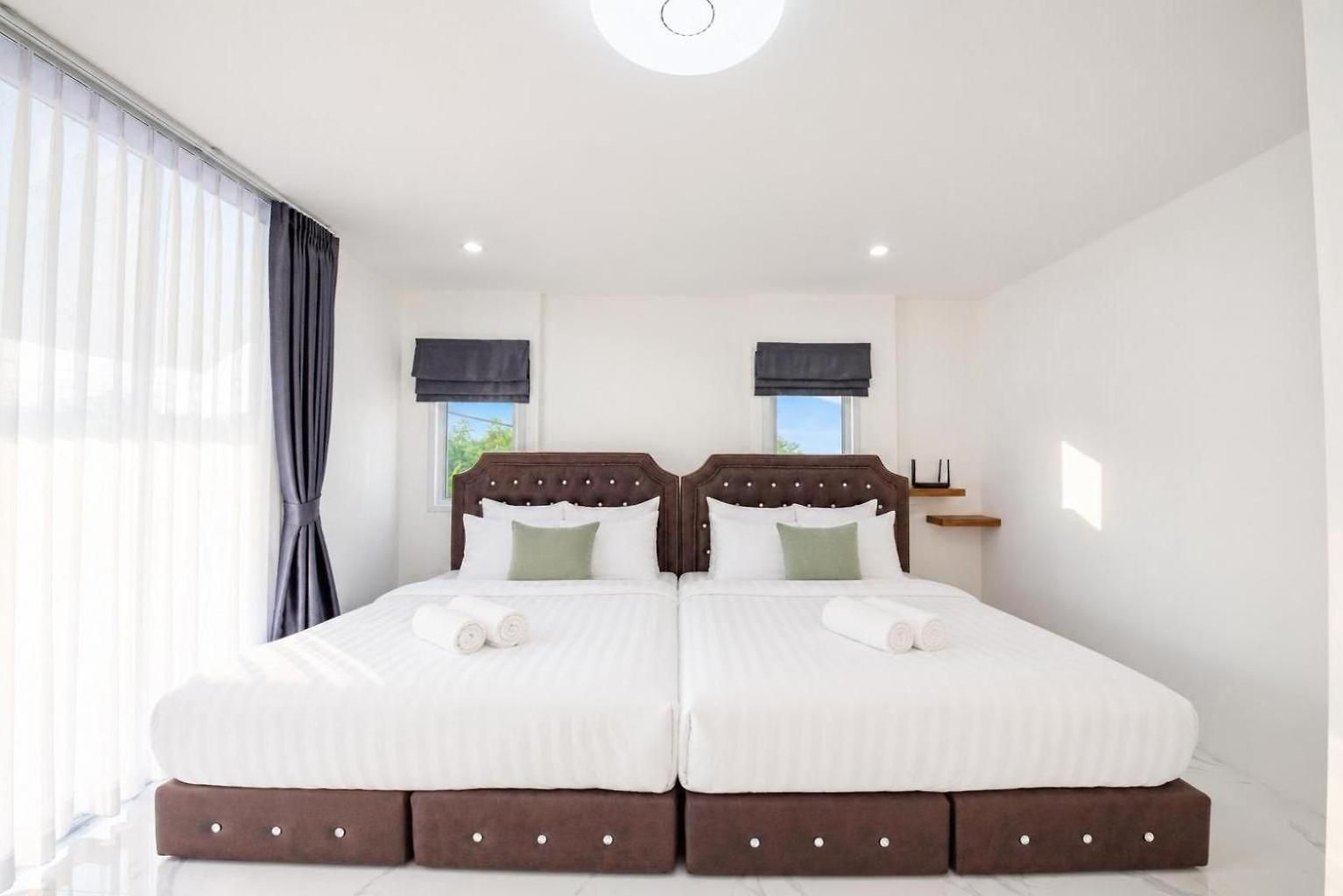 Villa 3 Bedroom Pool Royal Park Village