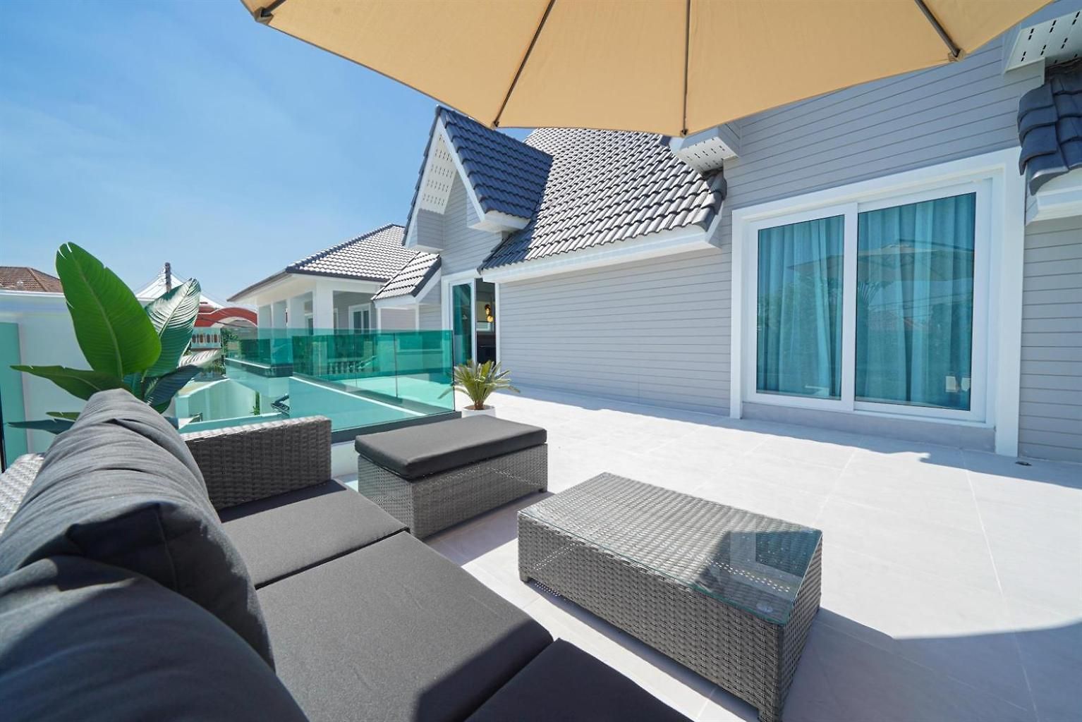 Villa New 2024 - Two Compound - 9br - Two Pools