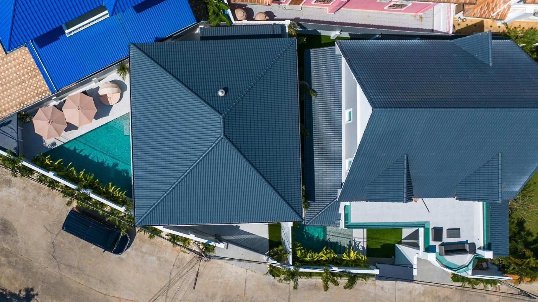 New 2024 - Two Compound - 9br - Two Pools Pattaya