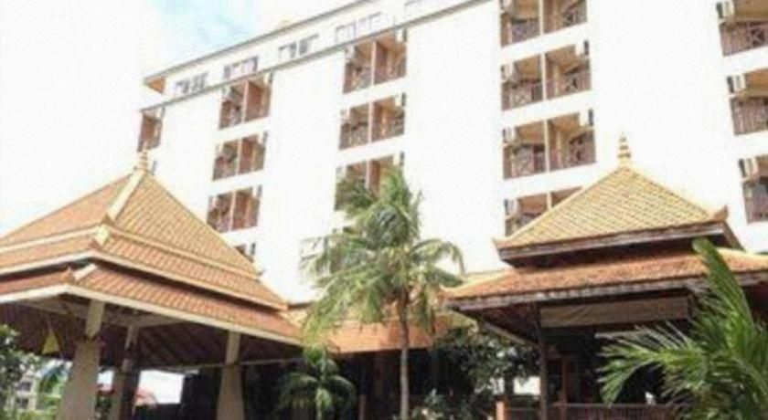 Phuphaya Resort Pattaya