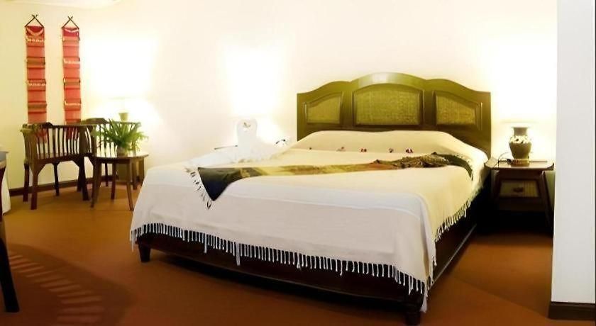 Phuphaya 4*