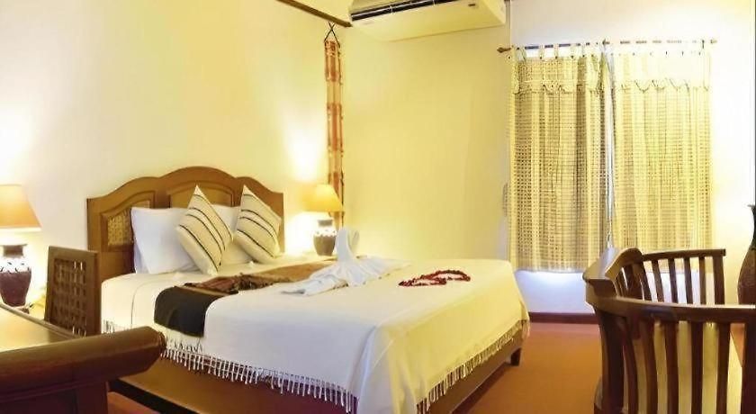 Phuphaya Resort Pattaya