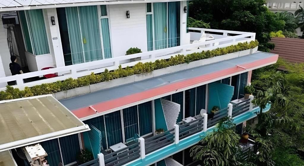 Bb House
