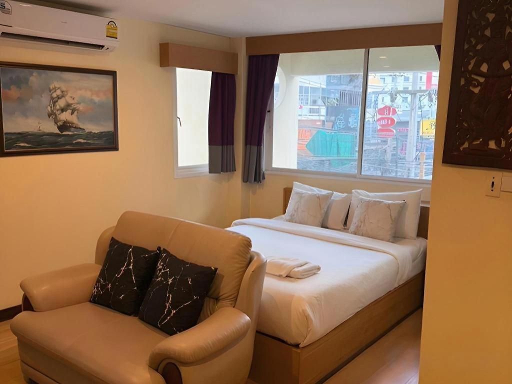 Hotel A7 3*