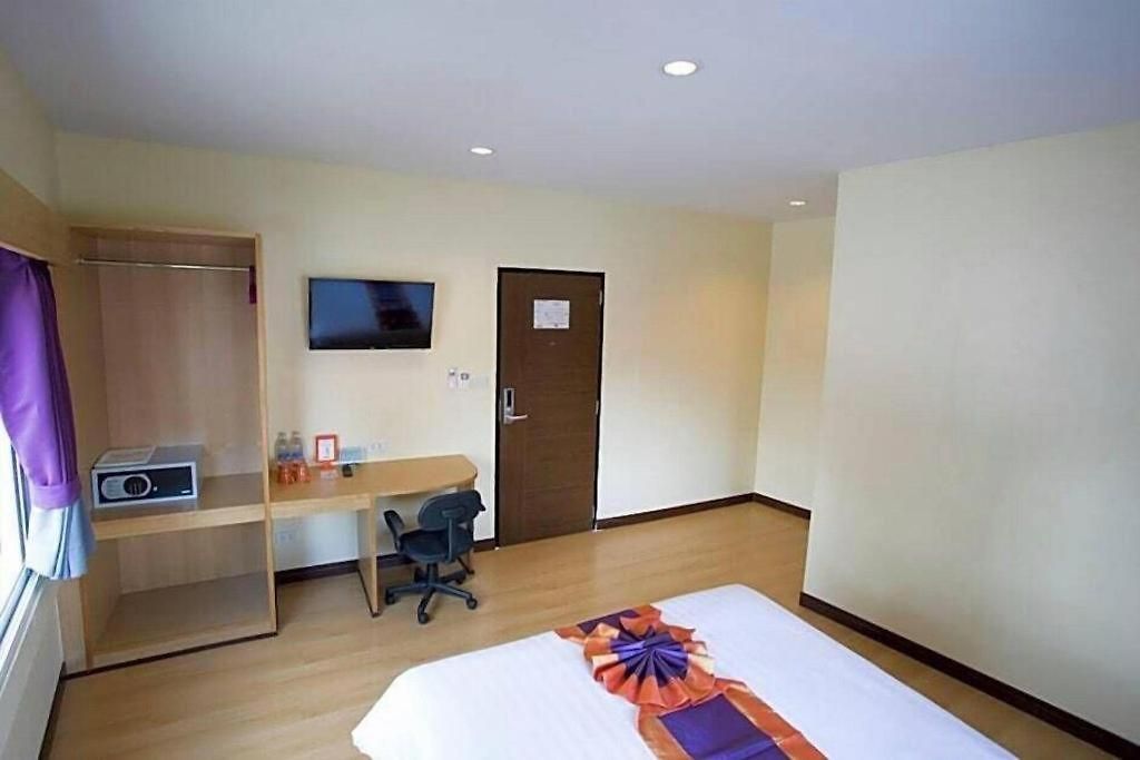 Hotel A7 3*