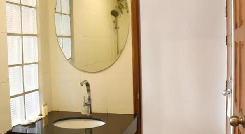 V Style North Hotel 3*