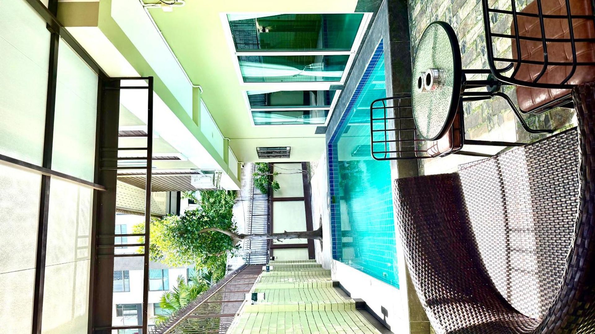 Warisa Happy Pool Near *