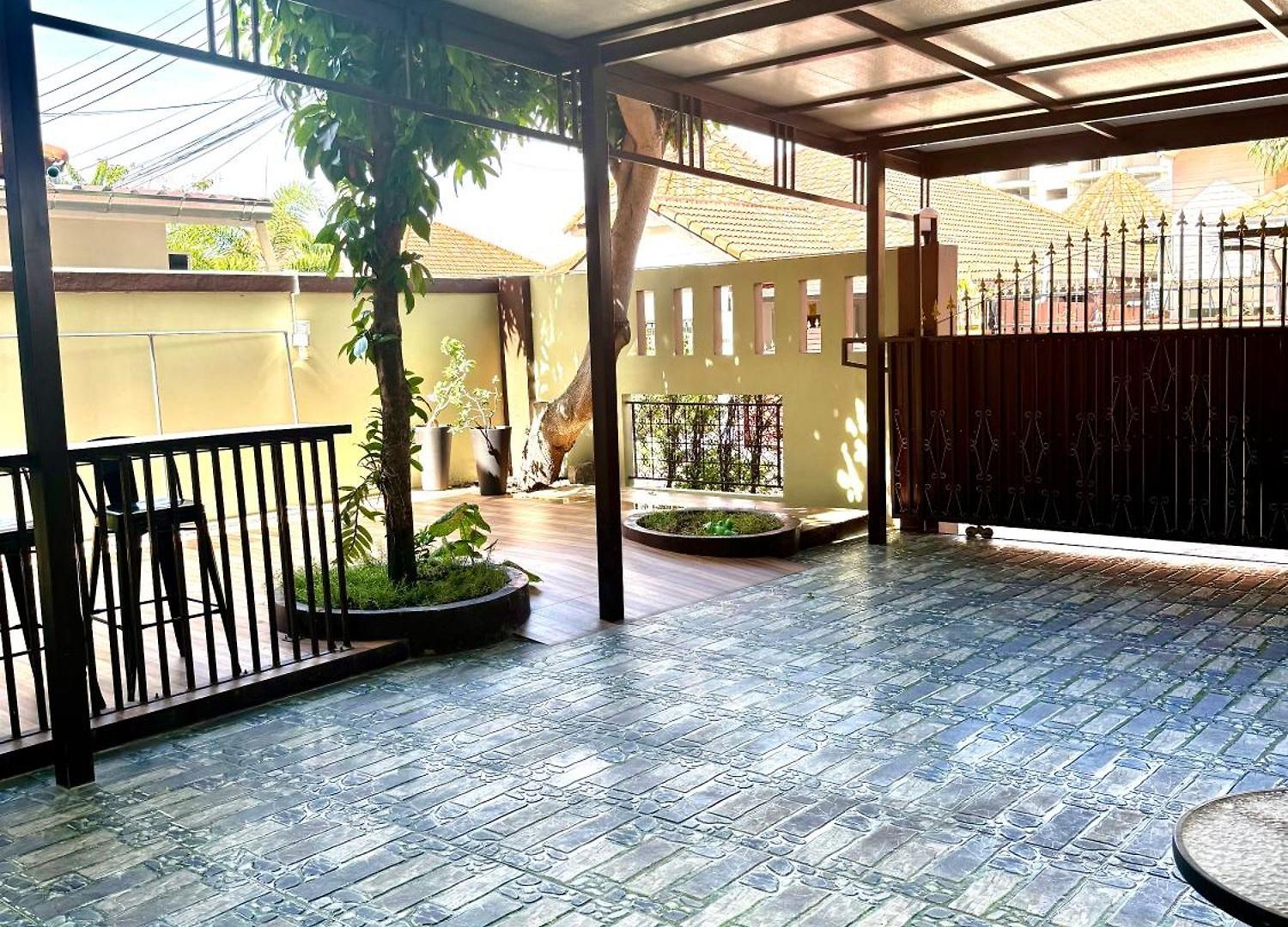 Warisa Happy Pool Near * Pattaya