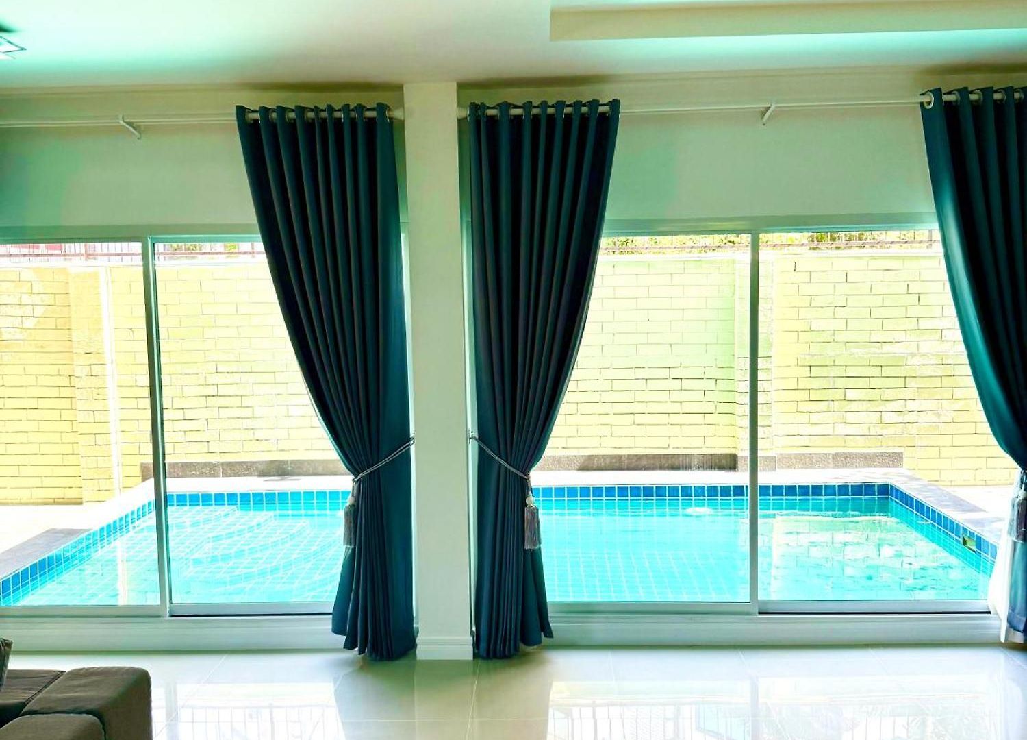 Warisa Happy Pool Near Pattaya