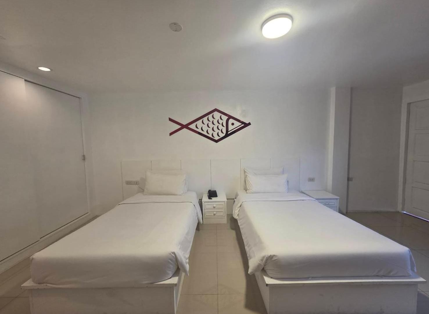 Hotel Arawana Express North 3*