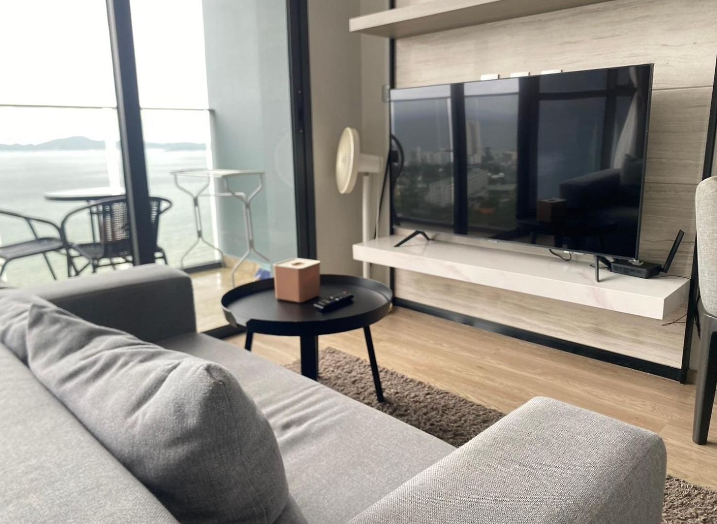 Apartment Stunning Sea View -next To Pattaya