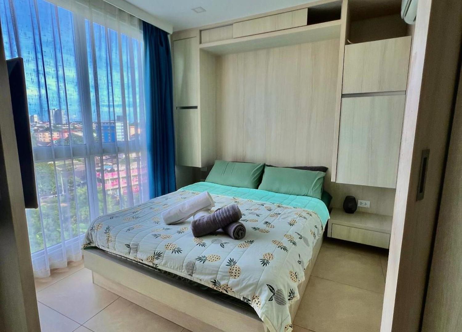 Garden Olympus Balcony Near Walking Street Pattaya