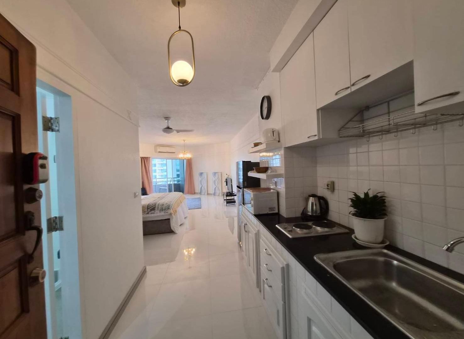 Apartment Markland Front Pattaya