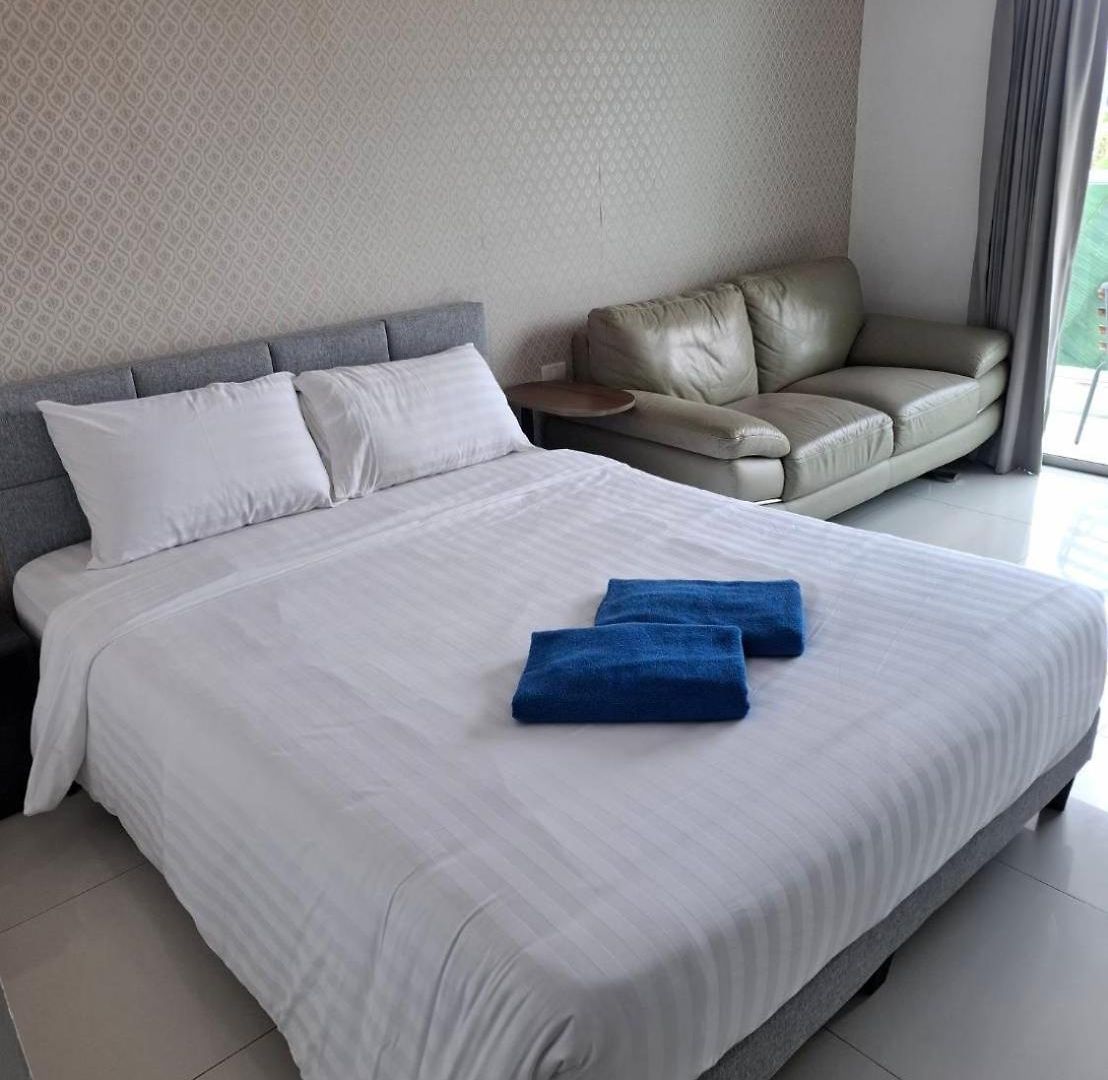 Laguna Bay 1 By Psr Apartment