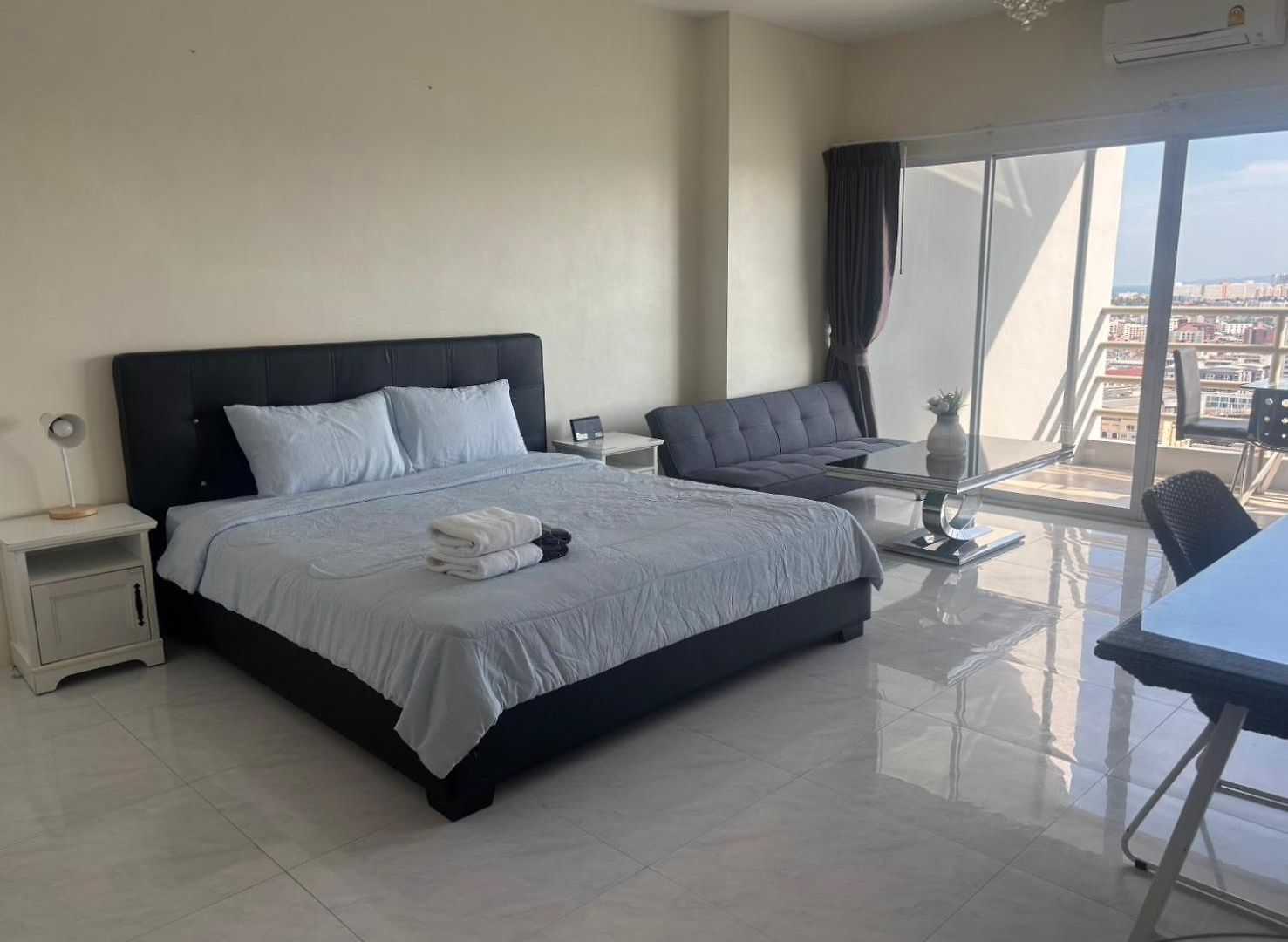 Apartment View Talay 6 By Anatolia Pattaya