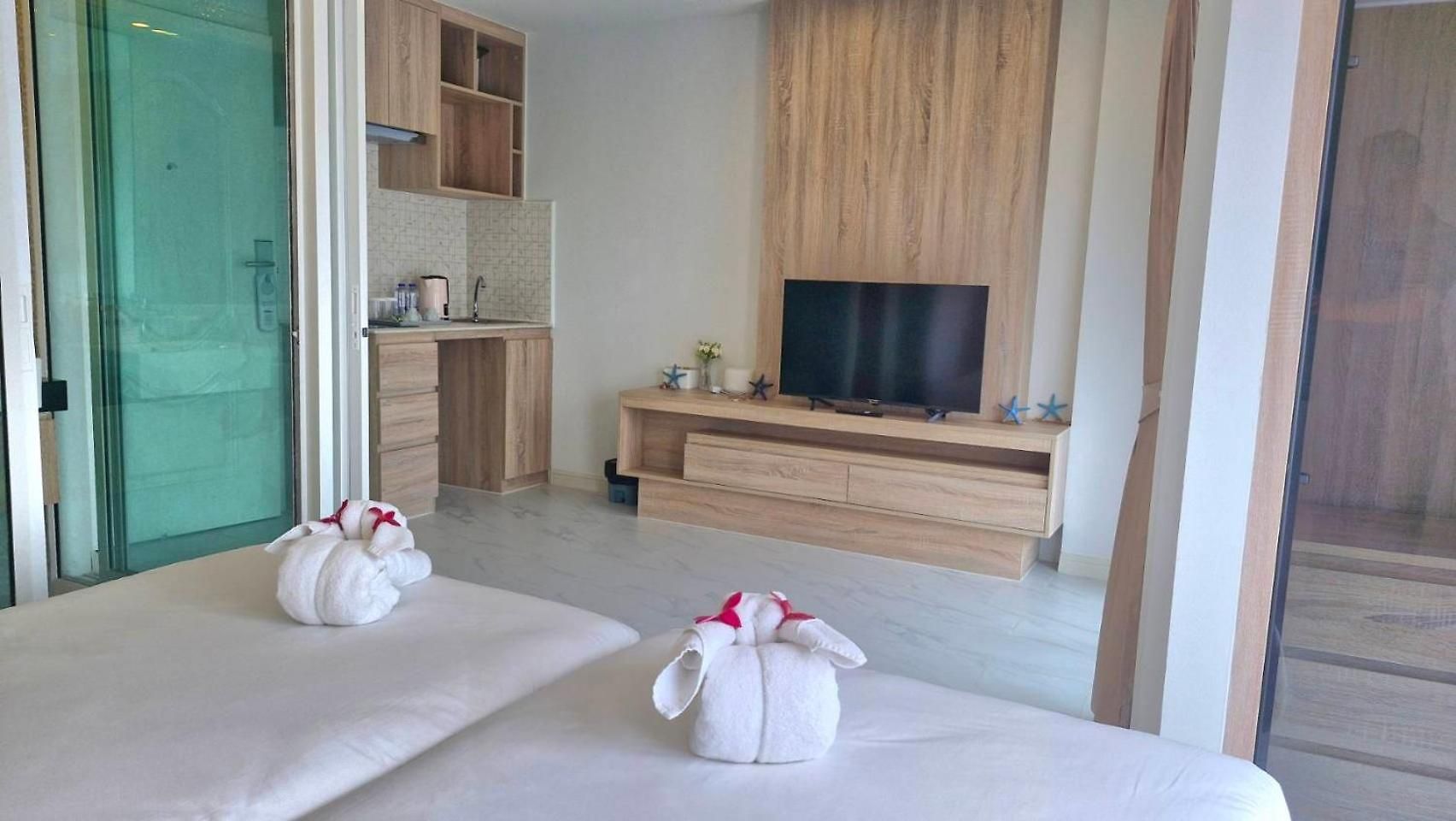 Dday Luxury By D-eco Wellness Centre 4* Pattaya