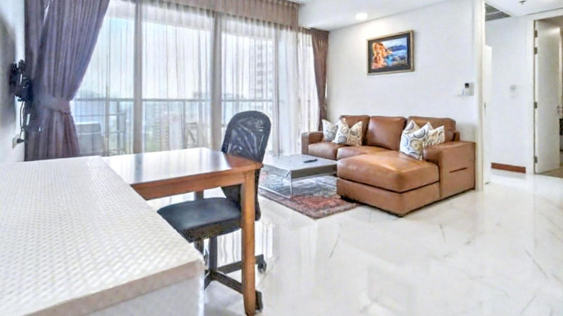 Zire Wonamat - Luxury Large One Br Seaview Apartment, Pattay Beach * Pattaya