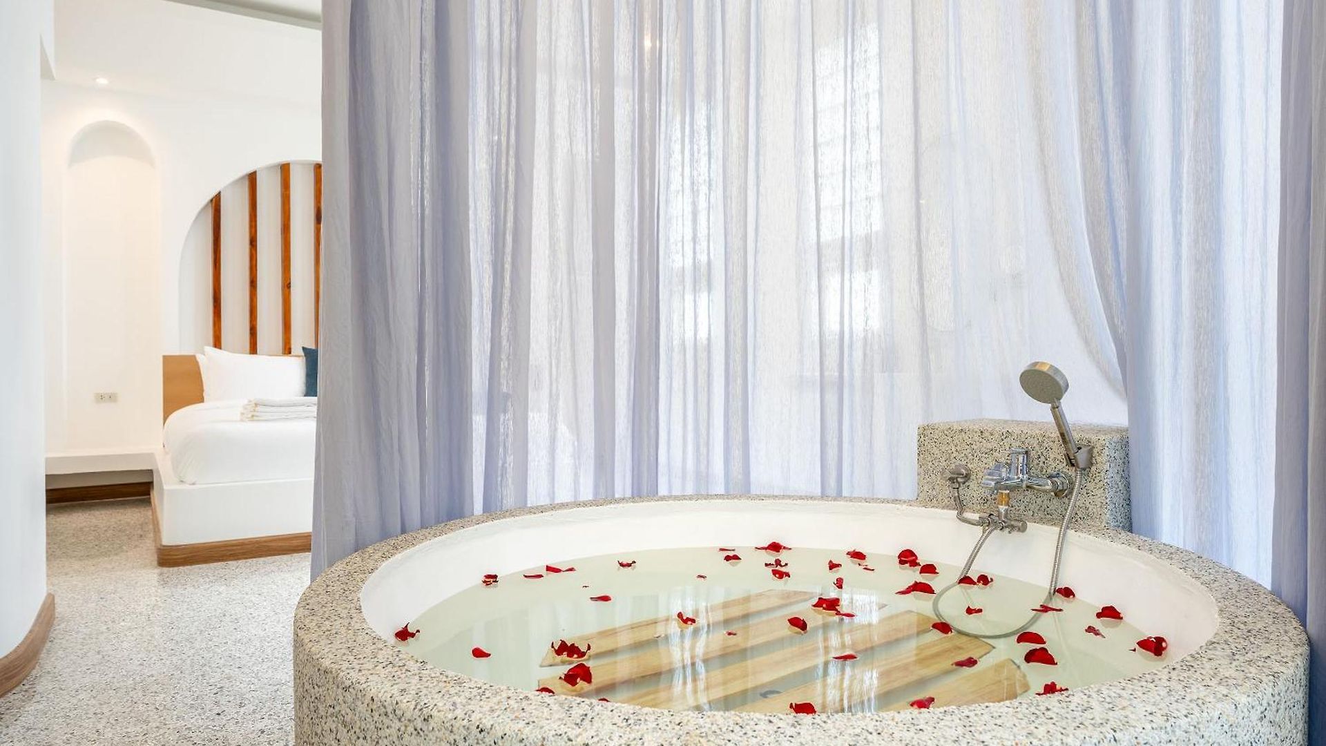 Villa Downtown Oasis Pool Villa A Pattaya