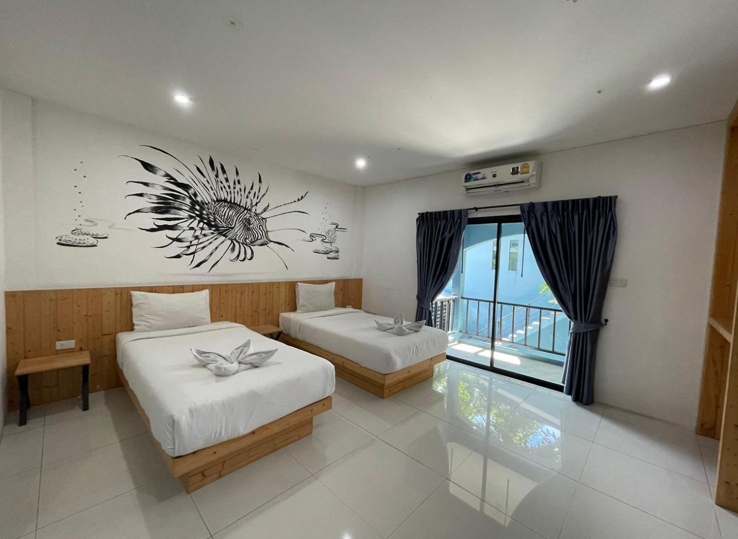 Nine Blue Hotel *