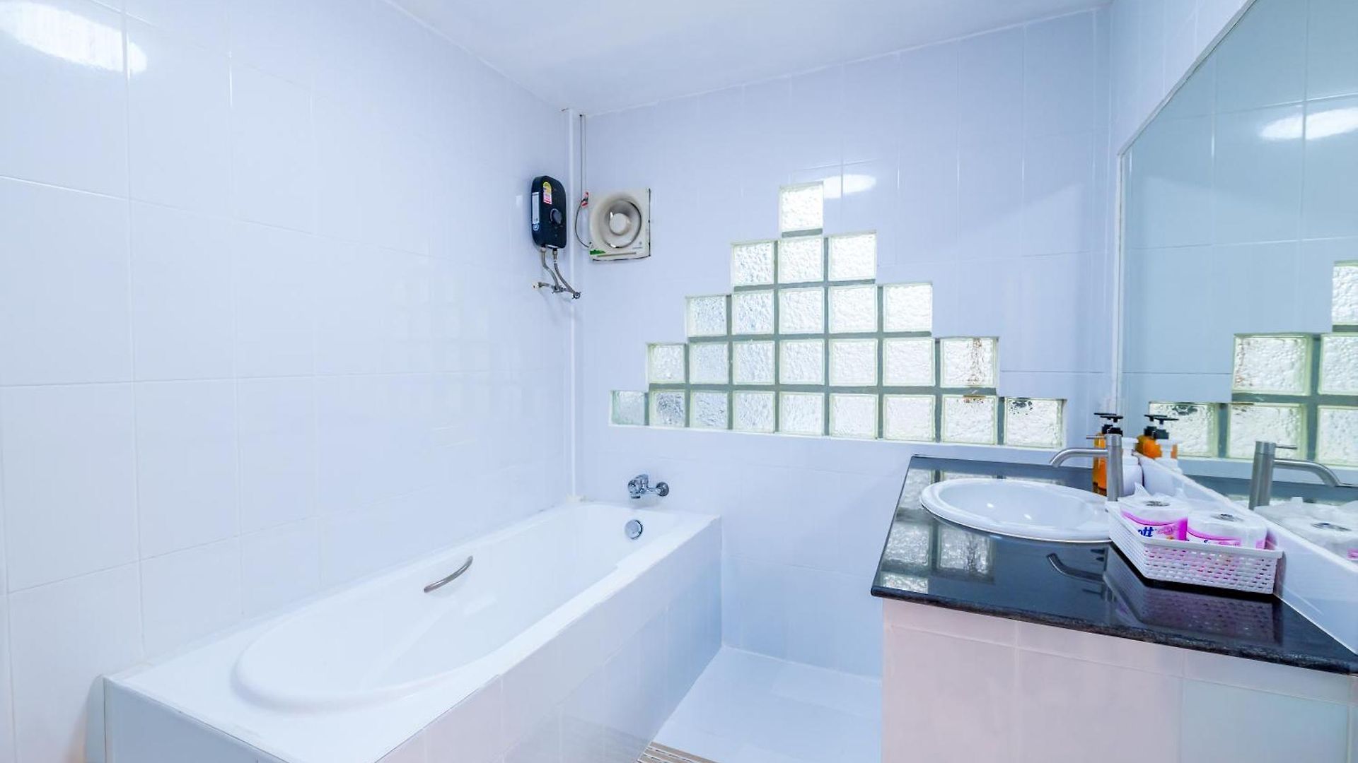 Rk-3br Group Getaway-10 Min To Walking Street & Holiday home *