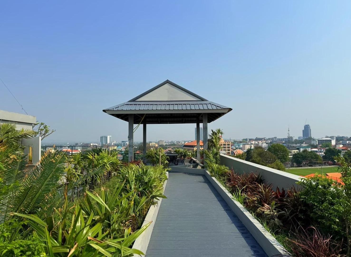 Dday Luxury By D-eco Wellness Centre 4* Pattaya