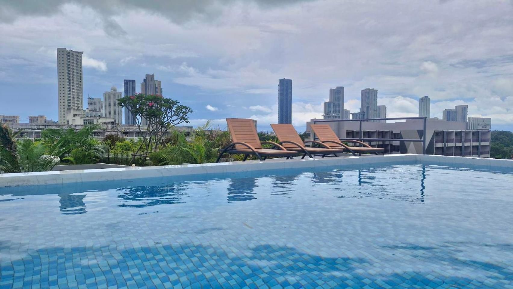 Dday Luxury By D-eco Wellness Centre Pattaya