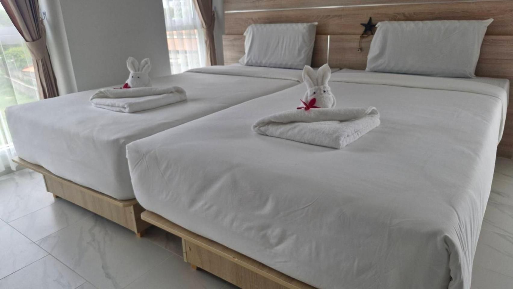 โรงแรม Dday Luxury By D-eco Wellness Centre 4*