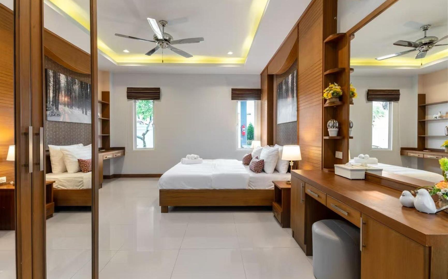 Villa T2-central Pool Near Walking Street Pattaya